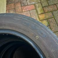 4 pneumatici estivi Toyo 175/65 R14  82T