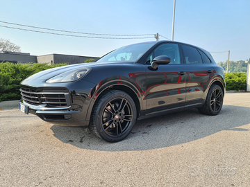 Porsche Cayenne 2020 tetto panoramico, sc.sportivi