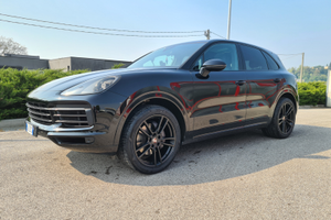 Porsche Cayenne 2020 tetto panoramico, sc.sportivi