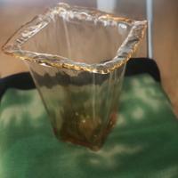 Vaso in vetro colore ambra