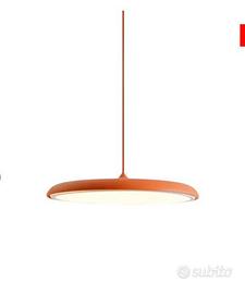 Lampade (2) a sospensione regolabile in metallo 