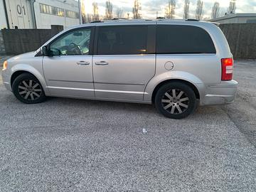 Chrysler Grand Voyager