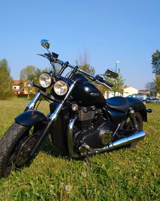 Triumph Thunderbird Storm ABS - 1700 big bore 2011