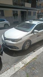 Toyota aurys taxi