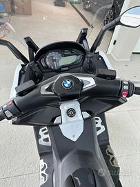 Scooter bmw 650 sport