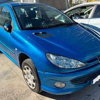 PEUGEOT 206 per ricambi usati
