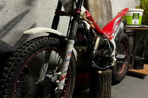 Trial beta 300cc