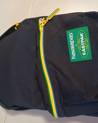 zaino eastpak/havaianas