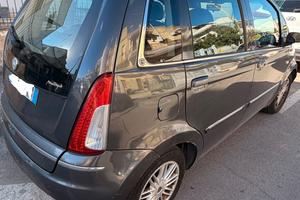 Lancia Musa 1.3 Multi Jet 149000 km anno 2009