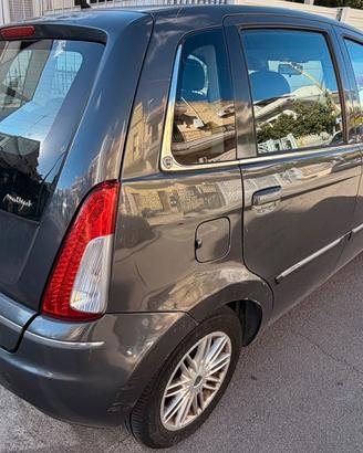 Lancia Musa 1.3 Multi Jet 149000 km anno 2009