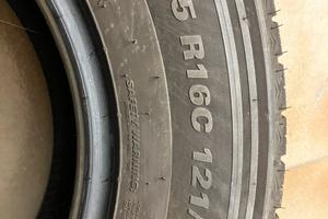 Coppia gomme 4  stagioni 225/75 R16