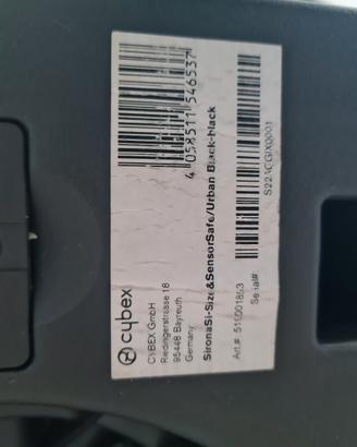 Seggiolino auto nero