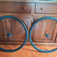 coppia ruote corsa shimano 105 WH-RS370 disco