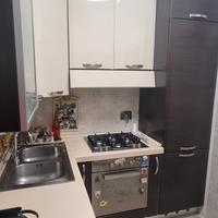Cucina ad angolo in buono stato – complet