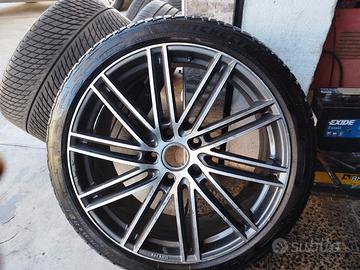 1 cerchio Porsche + gomma 275/35r21 