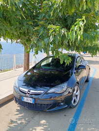 Opel Astra GTC