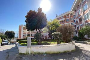 3 LOCALI A NAPOLI