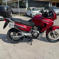 Honda Transalp 650 del 2006