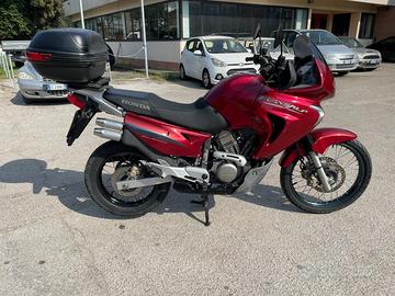 Honda Transalp 650 del 2006