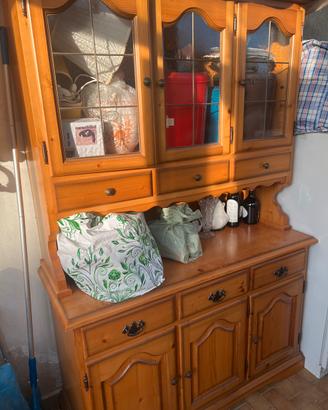 Credenza di pino