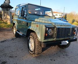 Land Rover Defender 90 2.4 TD4 Station Wagon