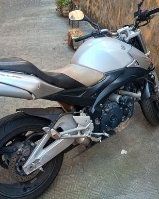 Suzuki GSR 600 K8 2008 • 35.000 km • Ottime condiz