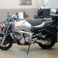 Yamaha FZ6