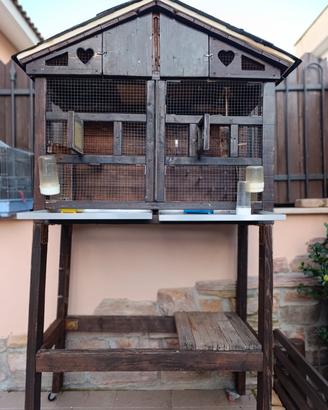 voliera per pappagalli 