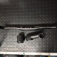 Manubrio e attacco Gravel