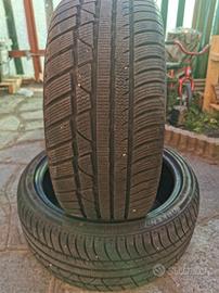 Gomme invernali 225 40 R 18 92V DOT 2322 