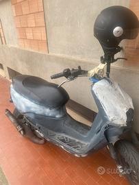 Scooter 50 peugeut relly victories