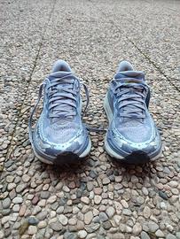 Hoka One One Stinson 7