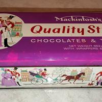 Scatola di latta Quality Street 