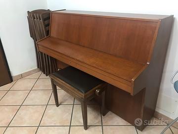 Pianoforte verticale