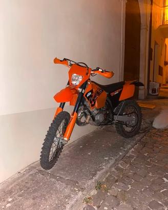 KTM 125