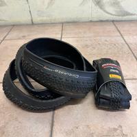 Coppia di copertoncini PIRELLI