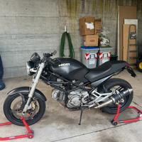 Ducati monster 600 dark