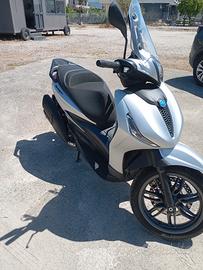 Piaggio Beverly 400 - 2022