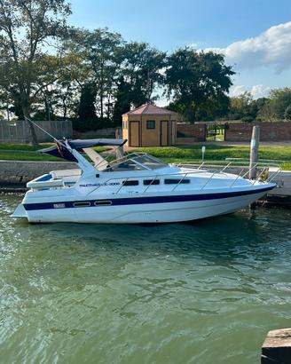 Barca natante cabinata diesel volvo penta 231