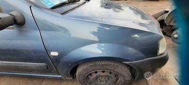 DACIA LOGAN 2007 - PARAFANGO DESTRO