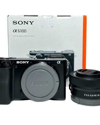 Sony Alpha A6100 + 16-50mm II (GARANZIA 2 ANNI)