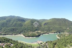 2 LOCALI A ASCREA