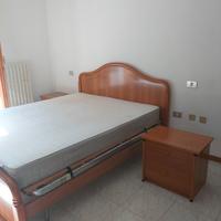 MOBILE-CASSETTIERA-COMODINI-TESTIERA LETTO