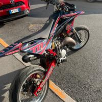 Husqvarna SM 125