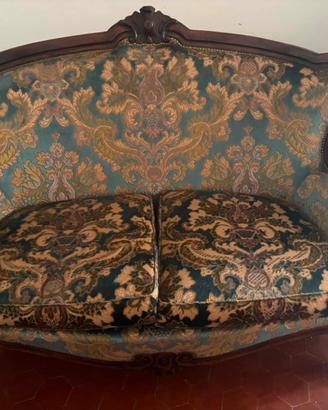 Set salotto vintage. 2 poltrone e un divano