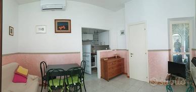 CIVITANOVA M. CENTRALISSIMA CASA INDIPENDENTE SU D