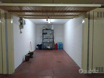 Genova Sampierdarena - Via M. Fanti Box 15 mq