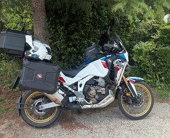 AFRICA TWIN ADVENTURE SPORT DCT TRAVEL EDITION