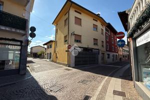 BIFAMILIARE A TAVAGNACCO