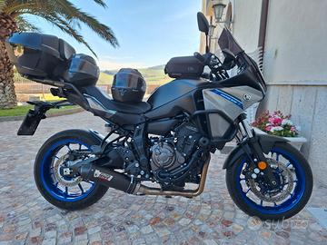 YAMAHA TRACER 7